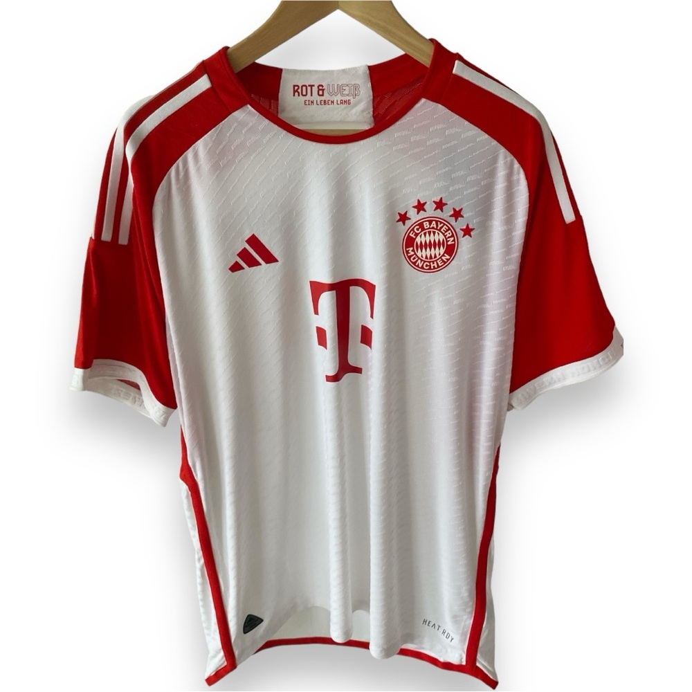 Adidas 2023/2024 Bayern Munich Home Soccer Jersey Short Sleeve. L XL. Authentic.